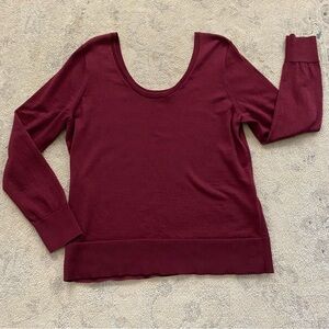 Banana Republic 100% Merino Wool Scoop Neck Sweater Burgundy Large